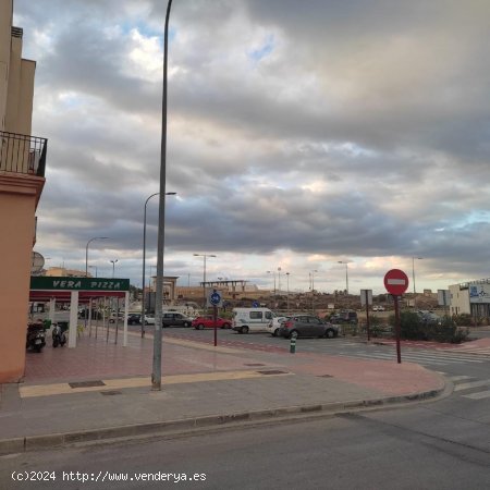 Local en venta en Vera (Almería)