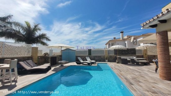 Villa en venta en Torre del Mar (Málaga)