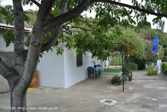 Casa en venta en Canillas de Albaida (Málaga)