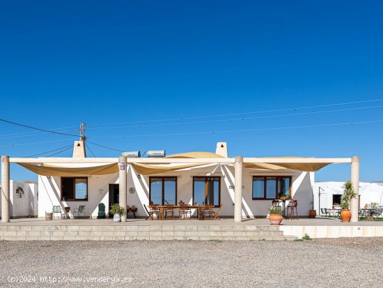 Chalet en venta en Roquetas de Mar (Almería)