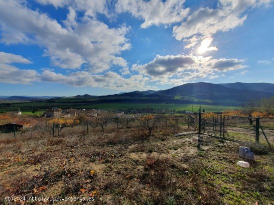 Finca en venta en Echarri (Navarra)