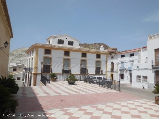 Villa en venta en Zurgena (Almería)