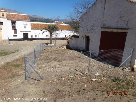 Finca para invertir en Villanueva de la Concepcion (Málaga)