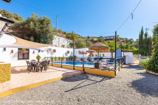  Finca en venta en Almogía (Málaga) 