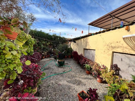  Casa en venta en Vélez de Benaudalla (Granada) 