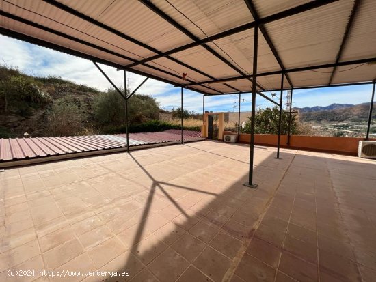 Casa en venta en Vélez de Benaudalla (Granada)