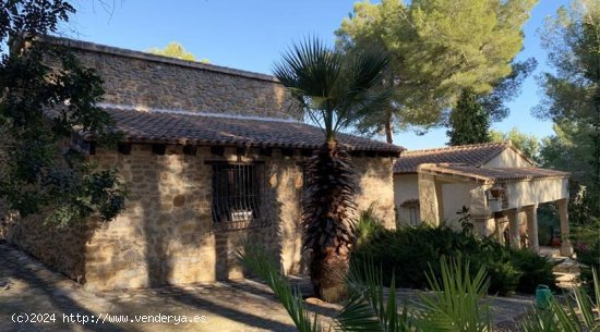 Finca en venta en Dénia (Alicante)