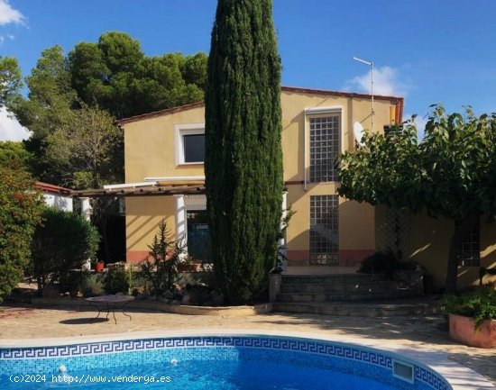 Villa en venta en L Ametlla de Mar (Tarragona)