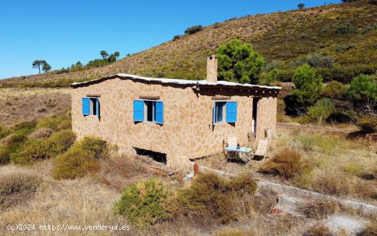  Villa en venta en Lanjarón (Granada) 