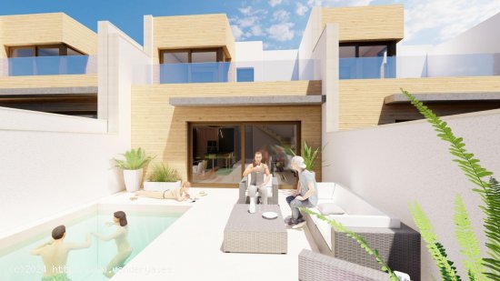  Villa en venta en construcción en Torrevieja (Alicante) 