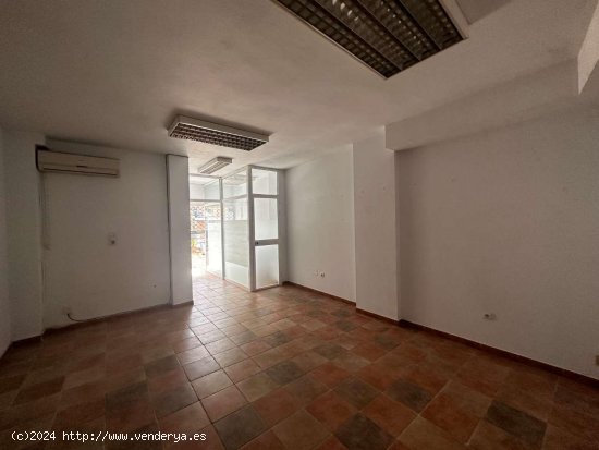 Local en venta en Alhaurín de la Torre (Málaga)