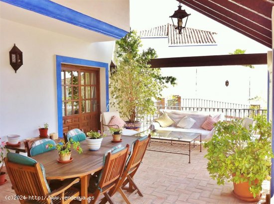 Villa en venta en Estepona (Málaga)