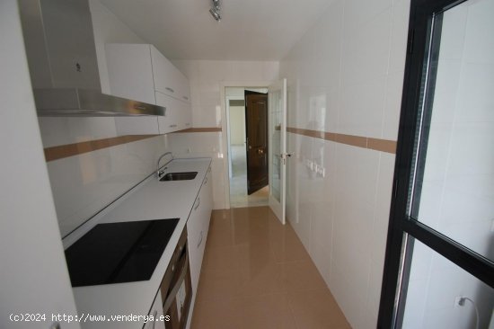 Apartamento en venta en Estepona (Málaga)