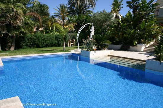 Villa en venta en Marbella (Málaga)