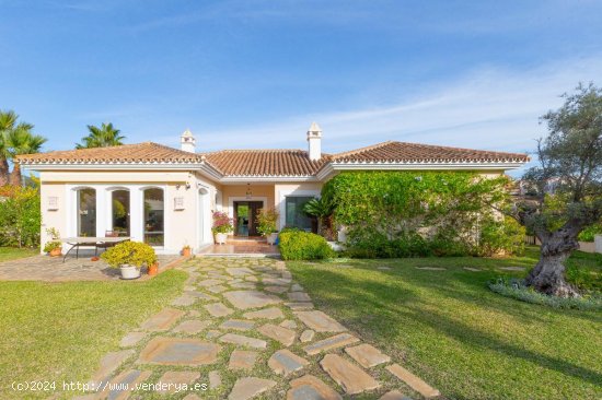  Villa en venta en Marbella (Málaga) 