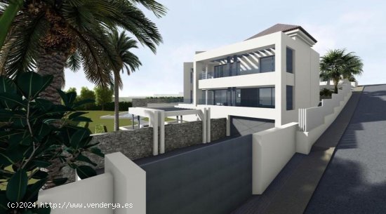 Villa en venta en construcción en Benahavís (Málaga)