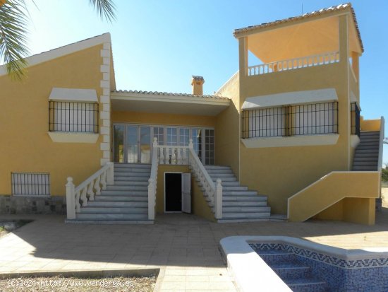 Chalet en venta en Cartagena (Murcia)