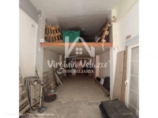 Local en venta en Rincón de la Victoria (Málaga)