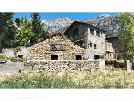  Casa en venta en El Pueyo de Araguás (Huesca) 