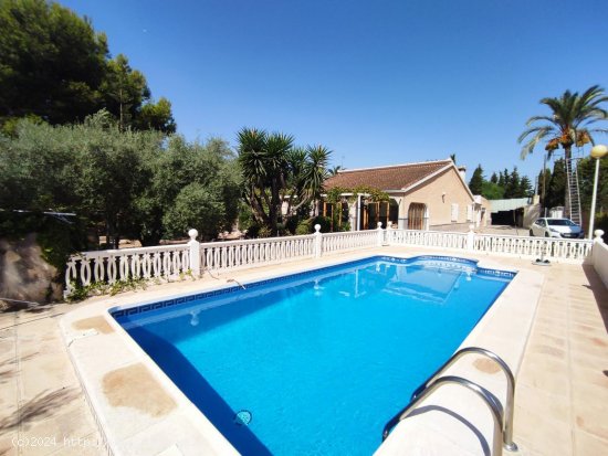  Villa en venta en Elche (Alicante) 