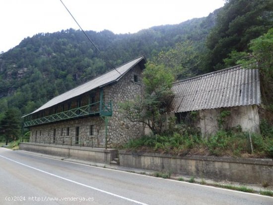 Edificio en venta en Bielsa (Huesca)