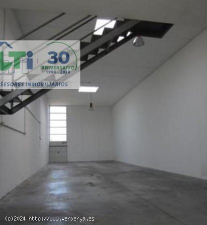 Nave en venta en Zaragoza (Zaragoza)