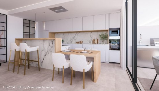 Dúplex en venta a estrenar en Estepona (Málaga)