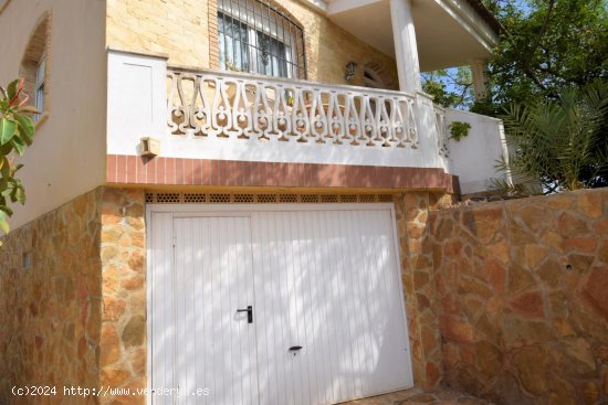 Villa en venta en Torrevieja (Alicante)