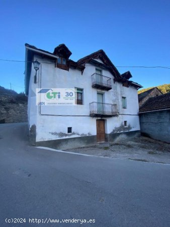 Chalet en venta en Huesca (Huesca)