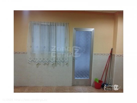 Local en venta en Alzira (Valencia)