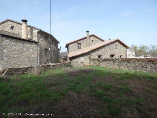 Parcela en venta en Aínsa-Sobrarbe (Huesca)