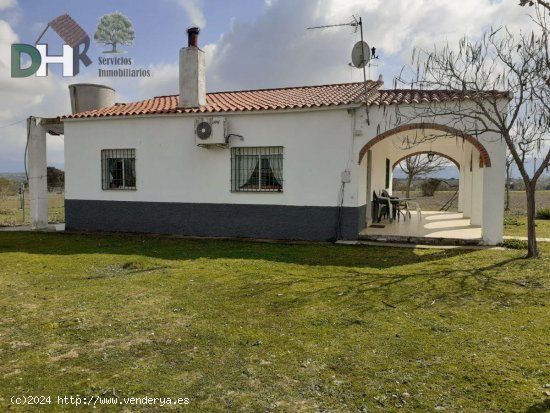 Casa en venta en Alcuéscar (Cáceres)