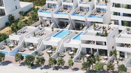 Villa en venta a estrenar en Guardamar del Segura (Alicante)