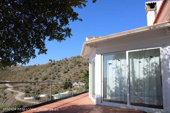  Casa en venta en Canillas de Albaida (Málaga) 