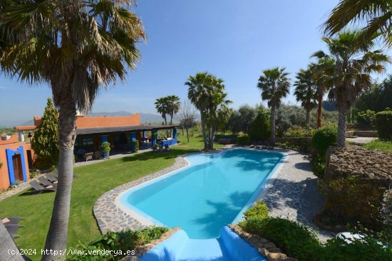 Finca en venta en Alhaurín el Grande (Málaga)