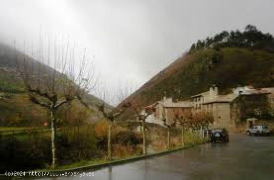 Finca en venta en Monreal (Navarra)