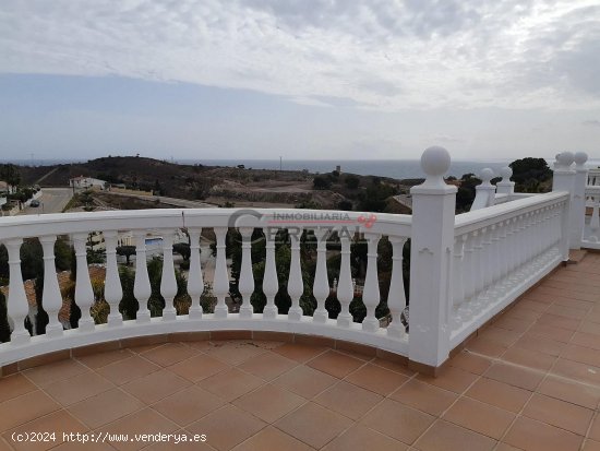  Villa en venta en Almayate (Málaga) 