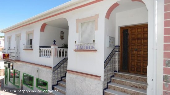 Casa en venta en Canillas de Albaida (Málaga)