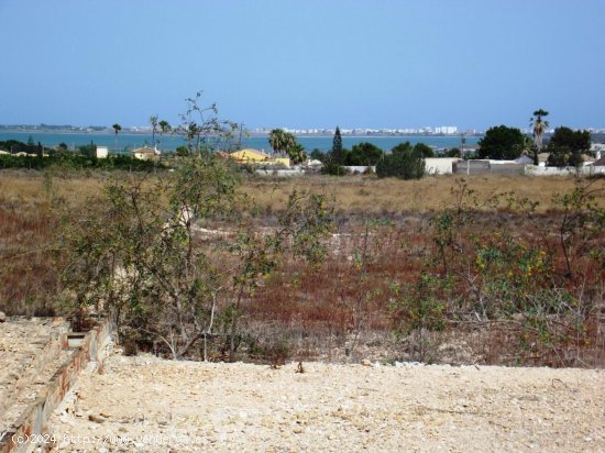 Villa en venta en Los Montesinos (Alicante)