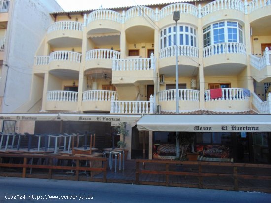 Chalet en venta en Torrevieja (Alicante)