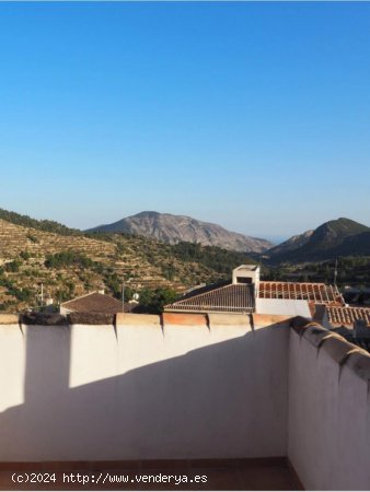 Casa en venta en Sella (Alicante)