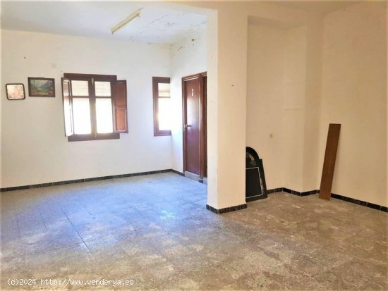 Casa en venta en Tolox (Málaga)