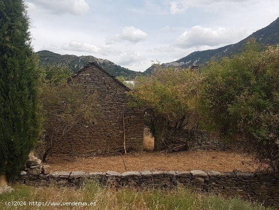 Casa en venta en Nueno (Huesca)