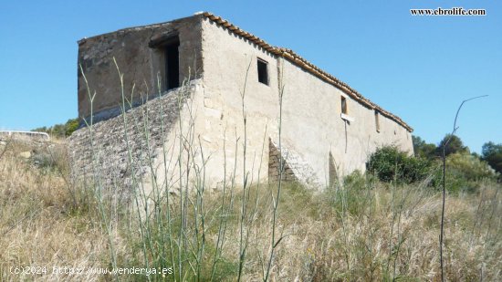 Finca en venta en Vilalba dels Arcs (Tarragona)