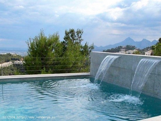 Villa en venta en Altea (Alicante)