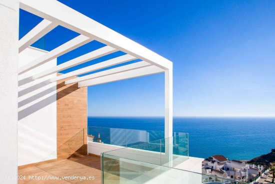 Apartamento en venta en construcción en Nerja (Málaga)