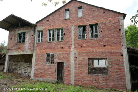 Villa en venta en Riotorto (Lugo)