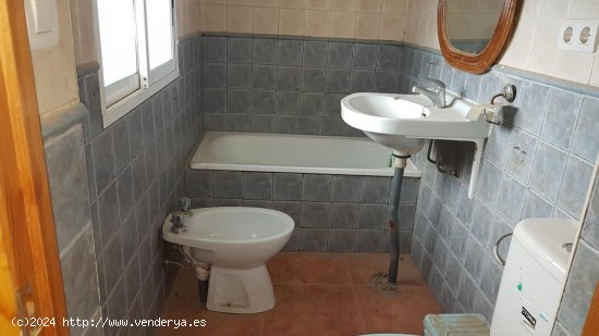 Edificio en venta en Antequera (Málaga)