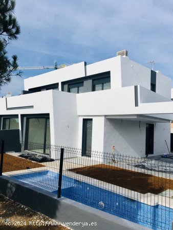 Casa en venta en construcción en Torre del Mar (Málaga)