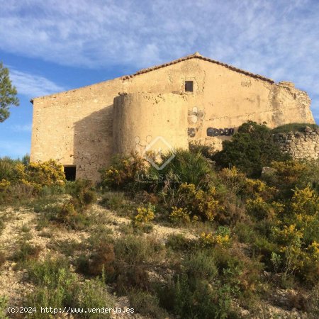 Finca en venta en Castellet i la Gornal (Barcelona)